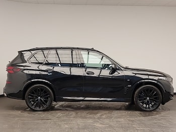 Used BMW X5 2024 for sale - 77105647: Photo