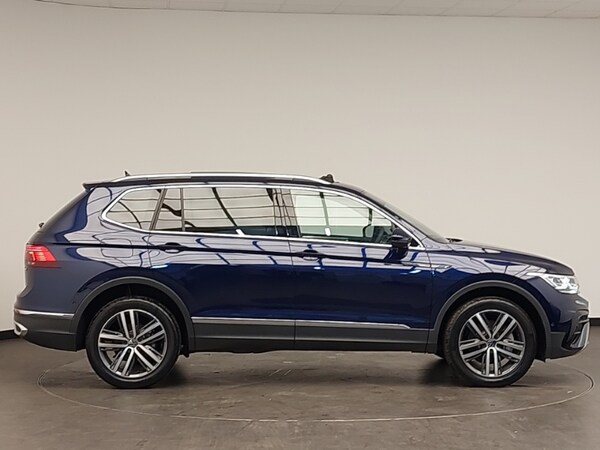 Used Volkswagen Tiguan Allspace 2025 for sale - 76275814: Photo 2