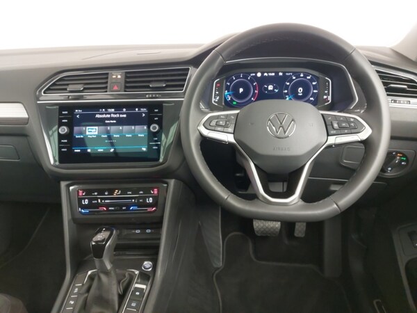 Used Volkswagen Tiguan Allspace 2025 for sale - 76275814: Photo 5