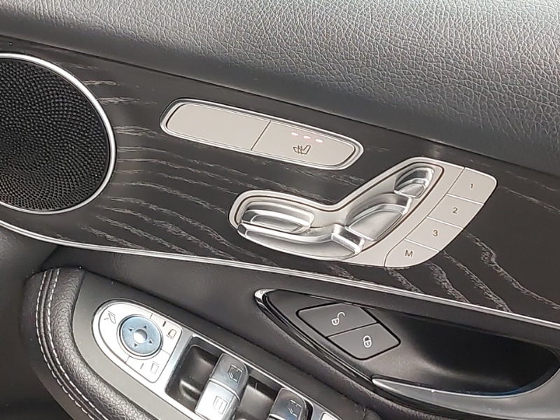 Used Mercedes-Benz GLC 2018 for sale - 77736659: Photo 17