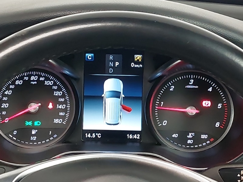 Used Mercedes-Benz GLC 2018 for sale - 77736659: Photo 9