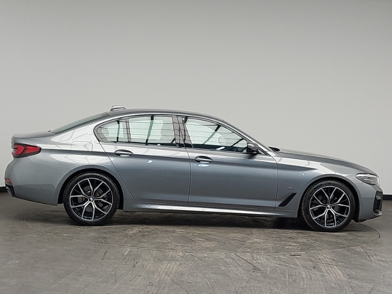 Used BMW 5 Series 2023 for sale - 76737064: Photo 2