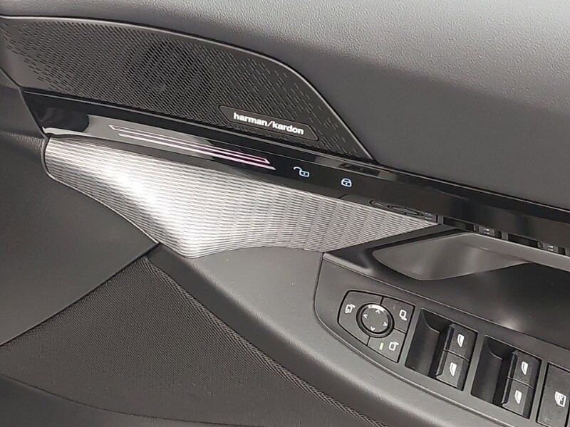 Used BMW 5 Series 2025 for sale - 77509325: Photo 17