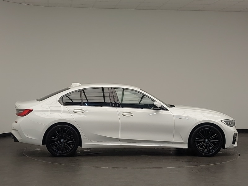 Used BMW 3 Series 2021 for sale - 76135269: Photo 2