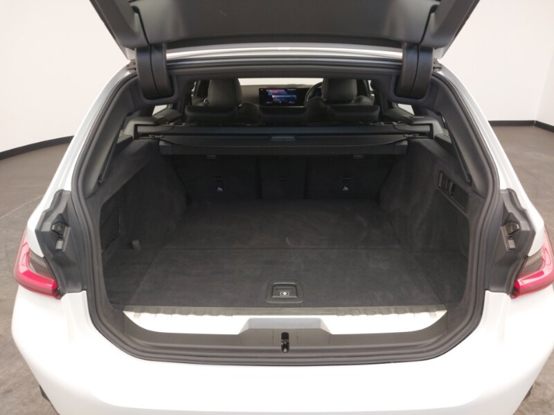 Used BMW 3 Series 2023 for sale - 77325426: Photo 13