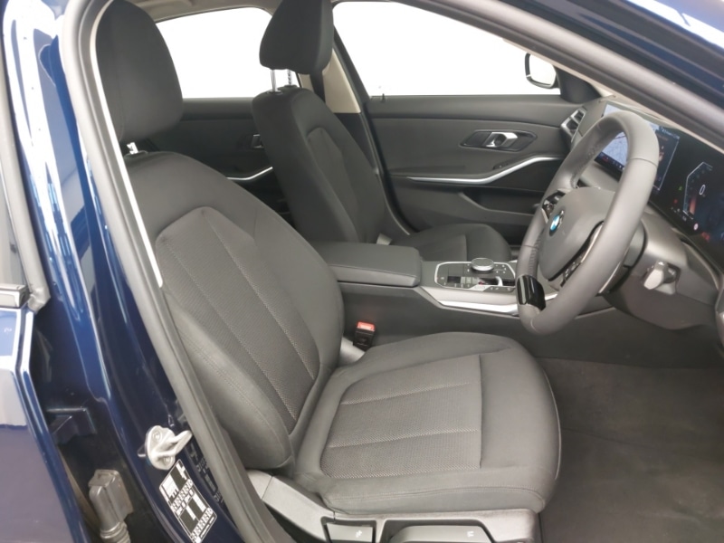 Used BMW 3 Series 2025 for sale - 77682644: Photo 11