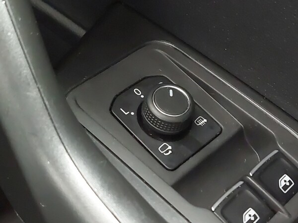 Used Volkswagen T-Roc 2019 for sale - 76258200: Photo 17