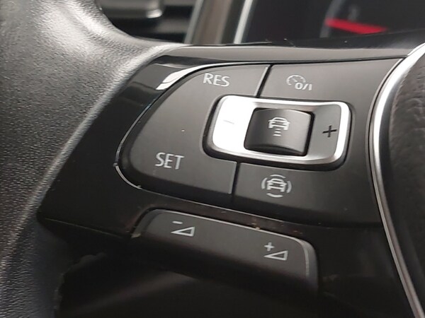 Used Volkswagen T-Roc 2019 for sale - 76258200: Photo 19