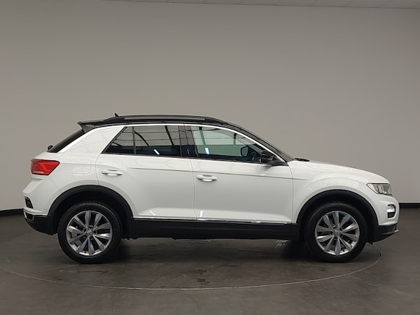 Used Volkswagen T-Roc 2019 for sale - 76258200: Photo 2