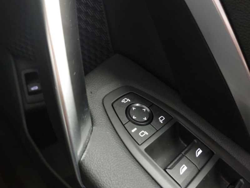 Used BMW iX1 2023 for sale - 76427672: Photo 18