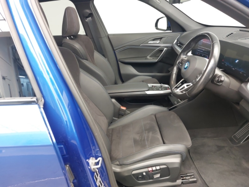 Used BMW iX1 2023 for sale - 76427672: Photo 6