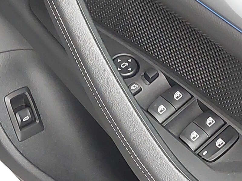 Used BMW i4 2025 for sale - 78164211: Photo 17