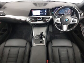 Used BMW 3 Series 2022 for sale - 76471807: Photo