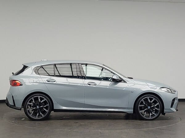 Used BMW 1 Series 2025 for sale - 76208098: Photo 2