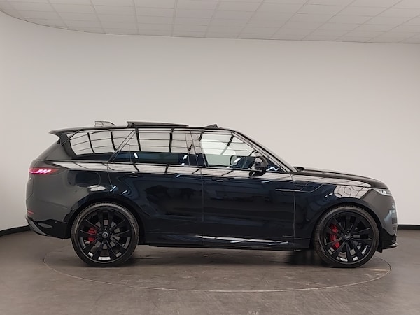 Used Land Rover Range Rover Sport 2023 for sale - 76250882: Photo 2