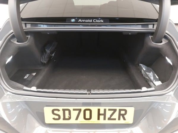 Used BMW 8 Series 2020 for sale - 76213596: Photo 13