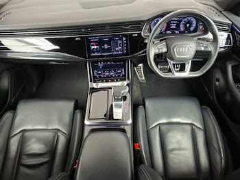 Used Audi Q8 2023 for sale - 79056590: Photo