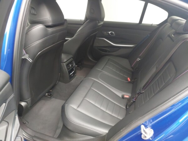 Used BMW 3 Series 2024 for sale - 76150588: Photo 12