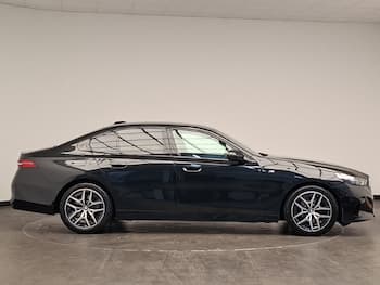 Used BMW 5 Series 2024 for sale - 79782660: Photo