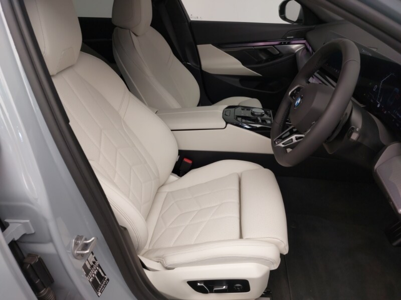 Used BMW 5 Series 2026 for sale - 77433237: Photo 11