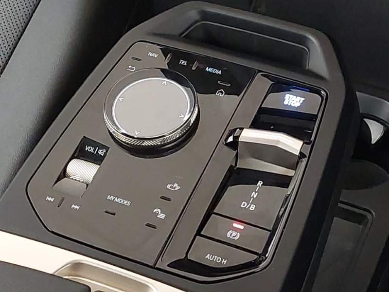 Used BMW iX 2022 for sale - 76987446: Photo 10