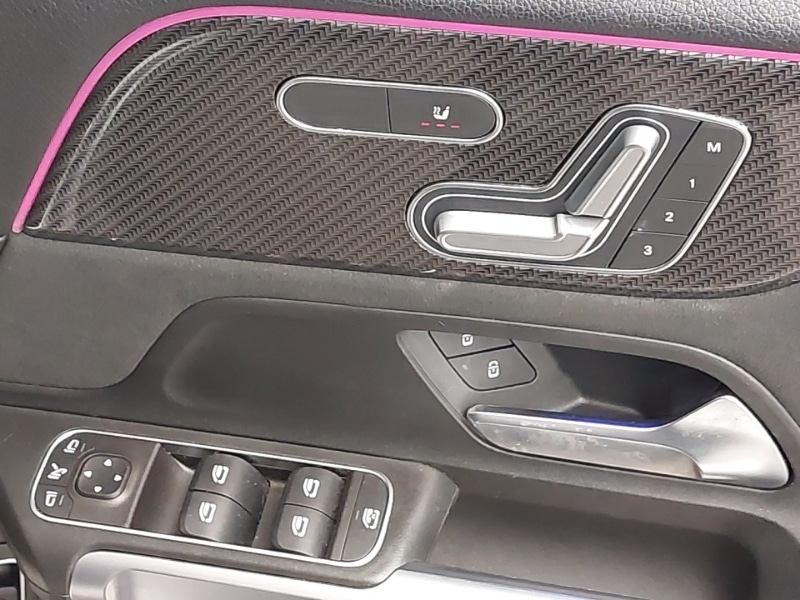 Used Mercedes-Benz GLB 2020 for sale - 77024697: Photo 17