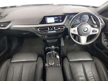 Used BMW 1 Series 2020 for sale - 76456001: Photo