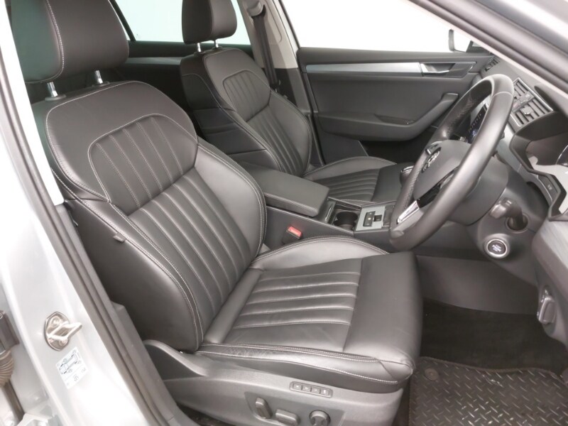 Used Skoda Superb 2020 for sale - 77371394: Photo 11