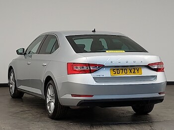 Used Skoda Superb 2020 for sale - 77371394: Photo