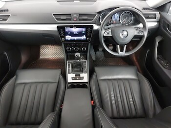 Used Skoda Superb 2020 for sale - 77371394: Photo