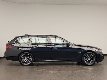 Used BMW 5 Series 2022 for sale - 75939417: Photo
