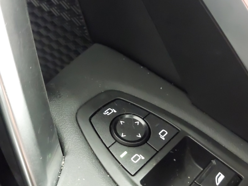 Used BMW iX1 2025 for sale - 77090430: Photo 17