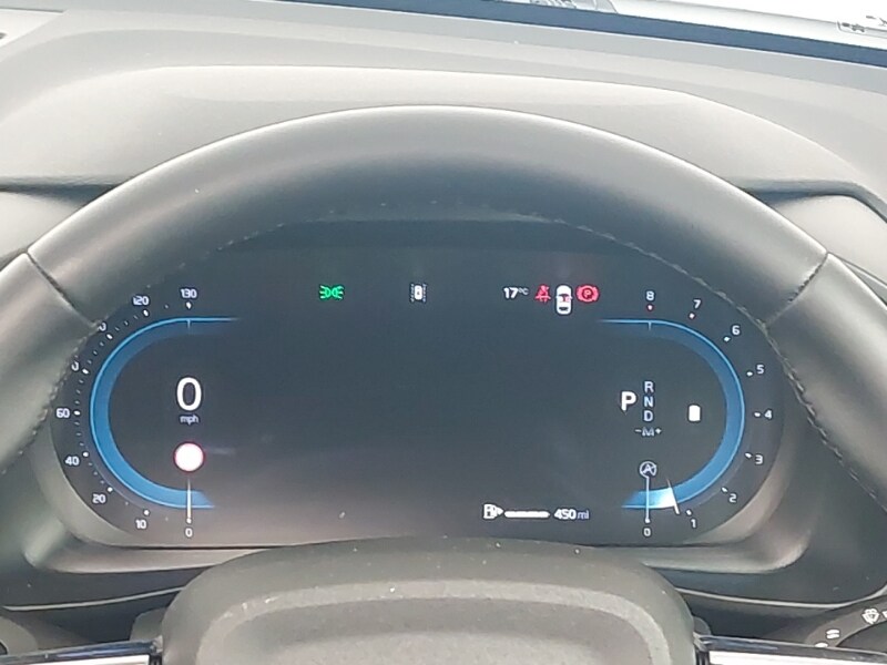 Used Volvo XC40 2024 for sale - 77907783: Photo 9