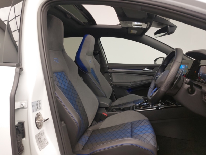 Used Volkswagen Golf 2023 for sale - 76465443: Photo 6