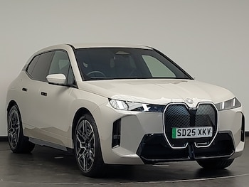 2025 - 400kW xDrive60 M Sport 112kWh 5dr Auto