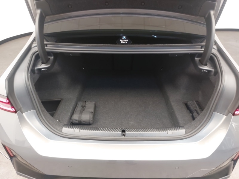 Used BMW 5 Series 2025 for sale - 77761536: Photo 13