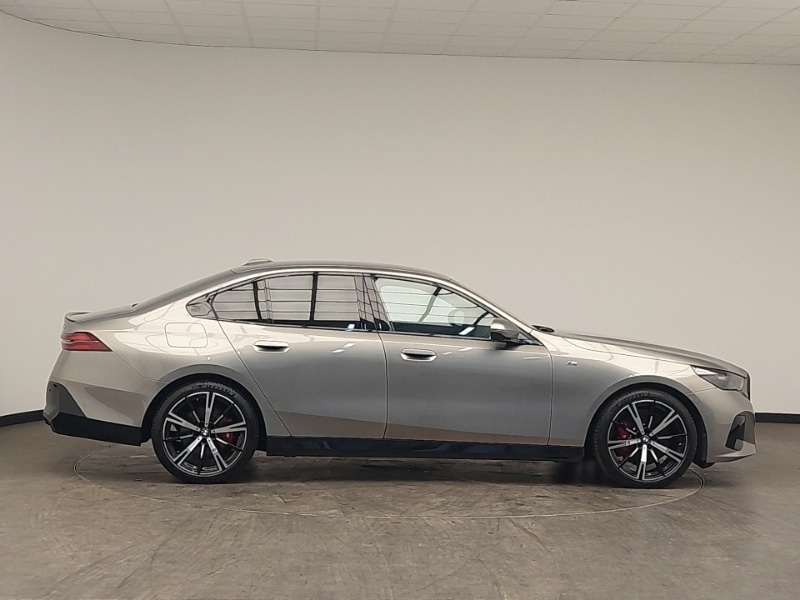 Used BMW 5 Series 2025 for sale - 77761536: Photo 2