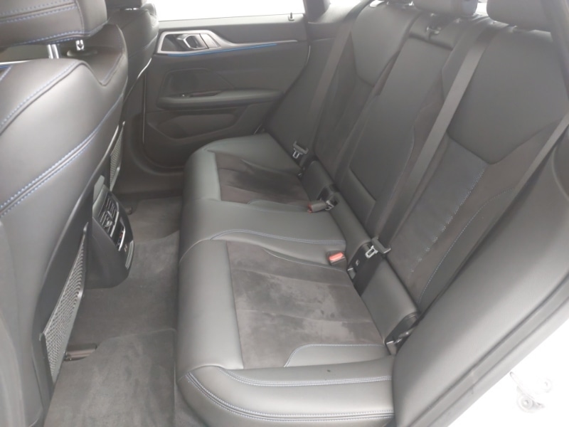 Used BMW i4 2023 for sale - 76721889: Photo 12