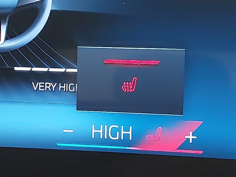 Used BMW i4 2023 for sale - 76721889: Photo 18