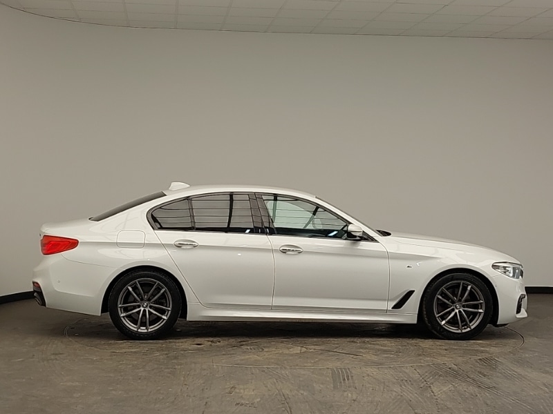 Used BMW 5 Series 2019 for sale - 77428687: Photo 2