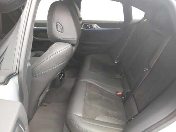 Used BMW i4 2023 for sale - 75147027: Photo 12