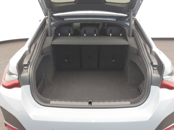 Used BMW i4 2023 for sale - 75147027: Photo 13