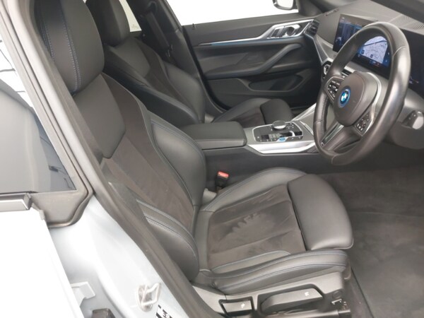 Used BMW i4 2023 for sale - 75147027: Photo 6