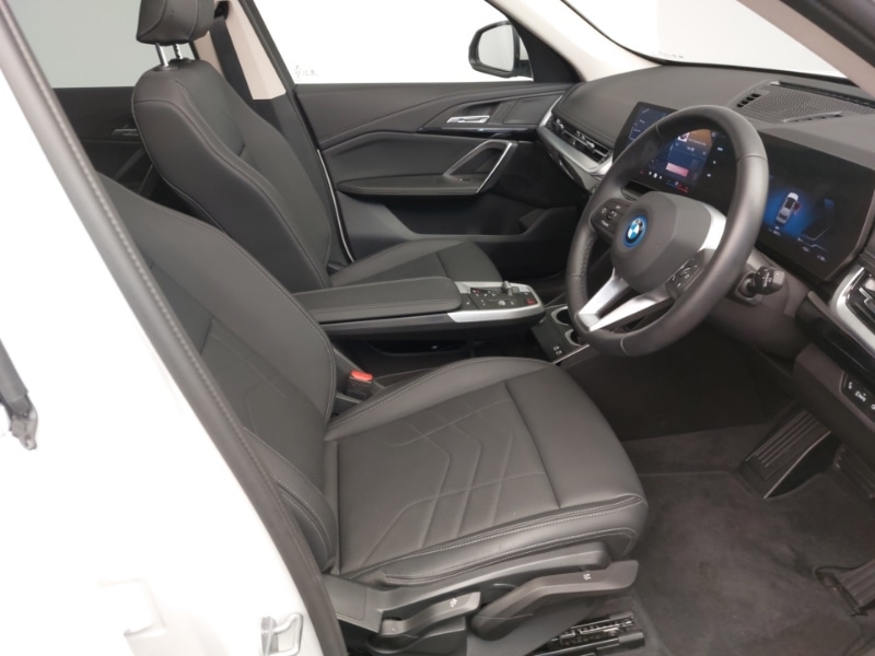 Used BMW iX1 2025 for sale - 76160451: Photo 6