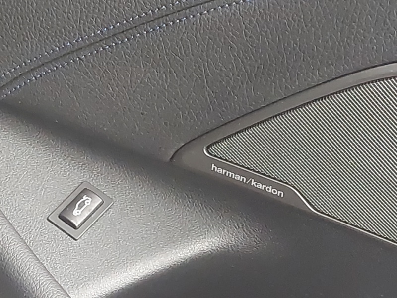 Used BMW 5 Series 2017 for sale - 76619175: Photo 17