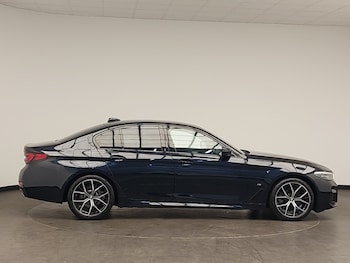 Used BMW 5 Series 2022 for sale - 75562604: Photo
