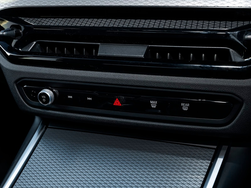 Used BMW 3 Series 2025 for sale - 77433056: Photo 18