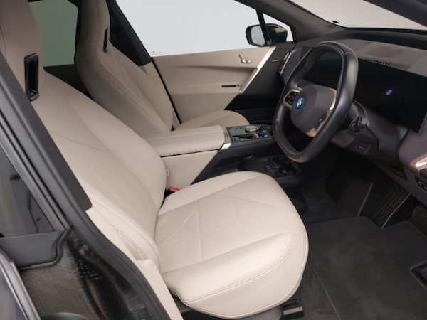 Used BMW iX 2022 for sale - 76275821: Photo 6