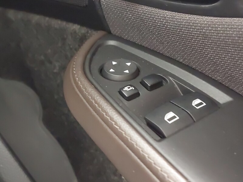 2022 BMW i3 125kW 42kWh 5dr Auto Saloon Electric Automatic - Picture 18 of 19