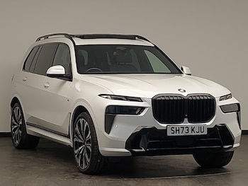 Used BMW X7 2023 for sale - 77933600: Photo